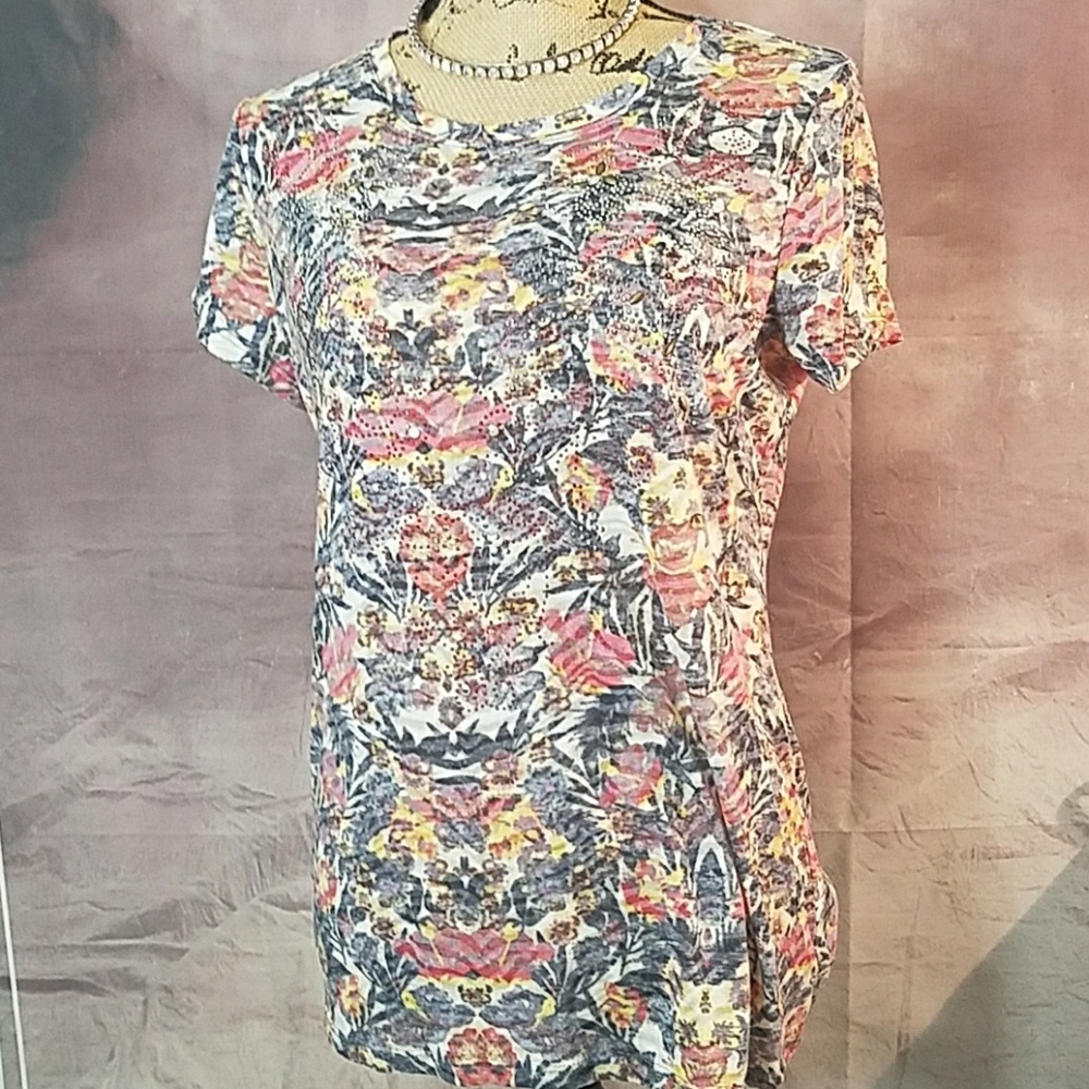 Hannah Short Sleeve Embellished Tee Size Small